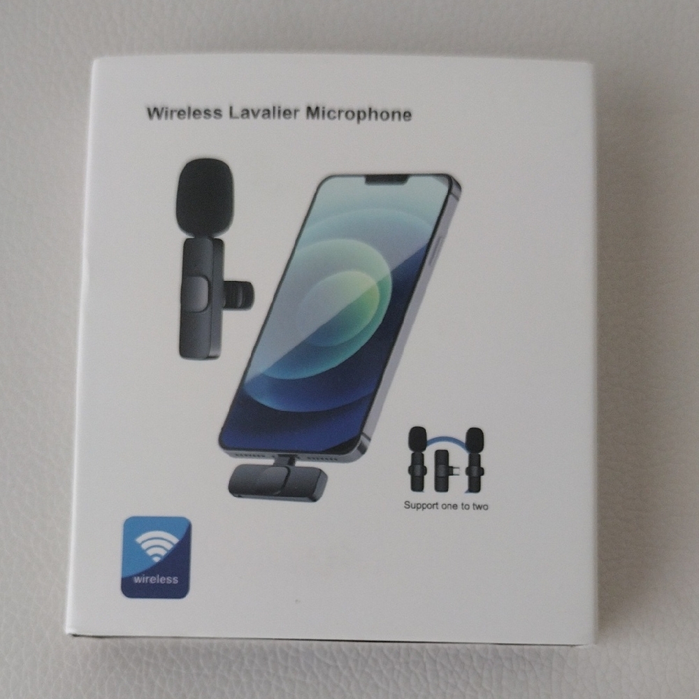 Wireless Lavalier Microphone for Smartphones